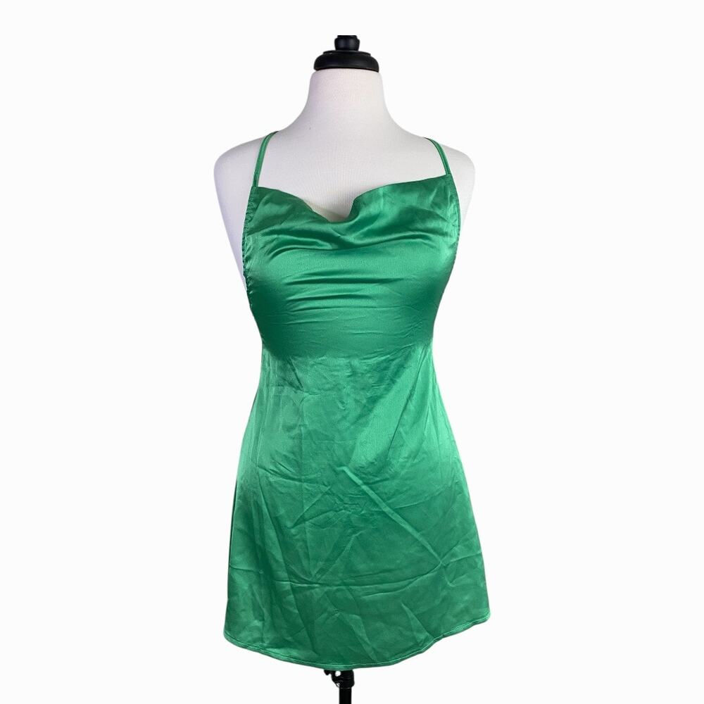 PrettyLittleThing Green Cowl Neck Mini Dress Women’s 4